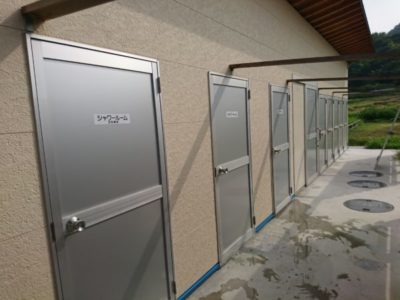 荘内半島オートキャンプ場 シャワー室