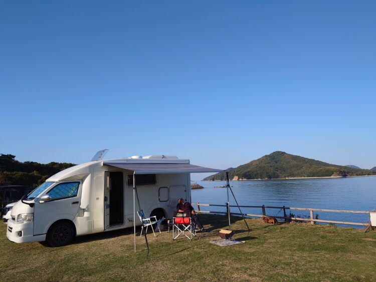 キャンピングカーとは｜車中泊・装備・体験をまとめて紹介